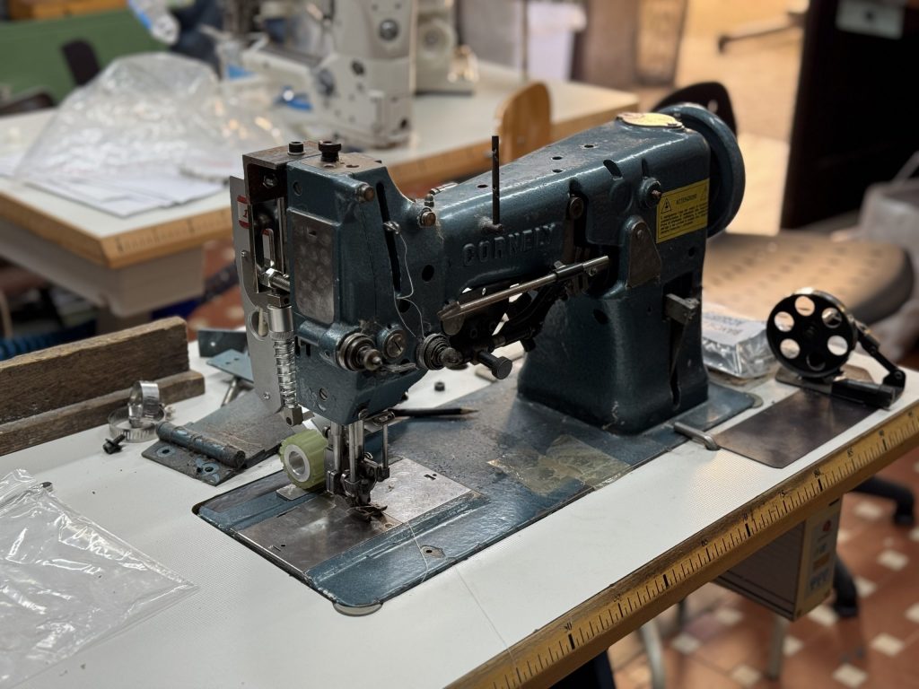 riparazione cornely 10 punto ornamentale orlo a giorno
